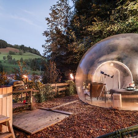 Living Timeless- Bubble Tent Elzach Inklusive Hot Tube Badefass- Schlafen Unterm Sternenhimmel Exterior photo